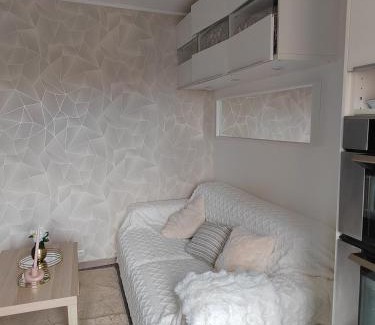 Petit-Colombes Apartamento | Studio proche la Défense, Cosy confort