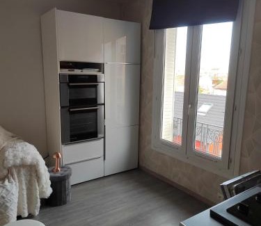 Petit-Colombes Apartamento | Studio proche la Défense, Cosy confort