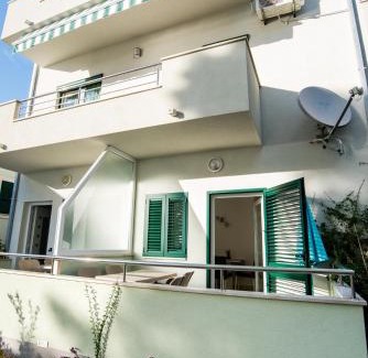 Promajna Apartamento | Studio Promajna 2605a