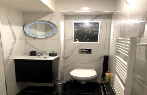 Cormeilles-en-Parisis Apartamento | Studio Rénové Proche Paris 18 Minutes de la Gare St Lazare