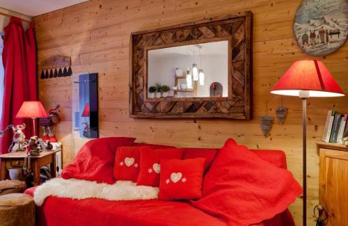 Brides-les-Bains Apartamento | Studio rénové 2* pour 4 personnes - Centre de Brides-les-Bains avec parking et wifi - FR-1-512-167