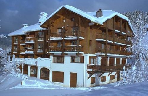 Les Carroz-d'Araches Apartamento | Studio rénové 4 pers, centre village, proche pistes et commerces - FR-1-572-61