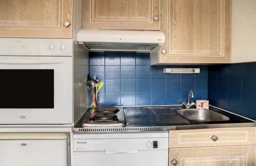 Reberty Apartamento | Studio rénové au pied des pistes avec balcon, parking et WiFi - FR-1-344-985