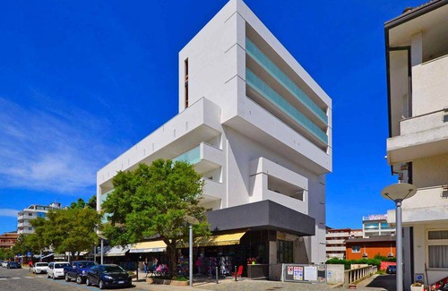 Lignano Sabbiadoro Apartamento | Studio renovated with air conditioning