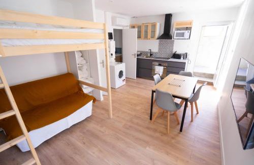 Blaye Apartamento | Studio refait à neuf avec cuisine équipée R1