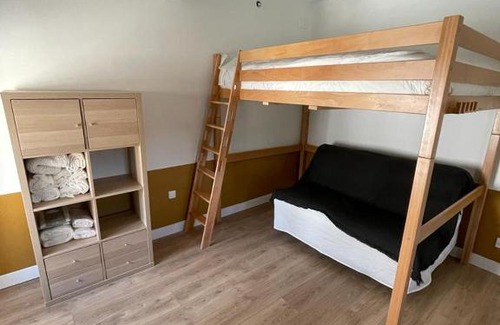 Blaye Apartamento | Studio refait à neuf avec cuisine équipée R2