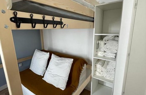 Blaye Apartamento | Studio refait à neuf avec cuisine équipée R2