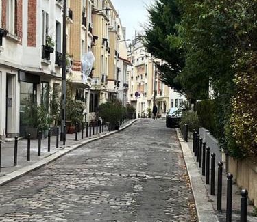 Combat Apartamento | Studio refait à neuf en plein Paris !