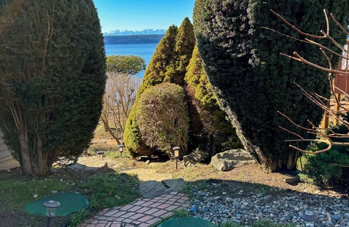 Camano Island Apartamento | Studio retreat with kitchenette & stunning Sunset views - close to beaches