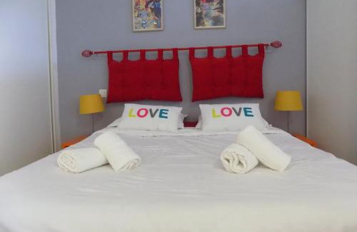 Neris-les-Bains Apartamento | Studio Revy 4 - Confort et équipé - Centre ville