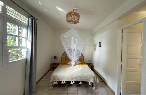Schoelcher Apartamento | Studio Rez de villa avec piscine
