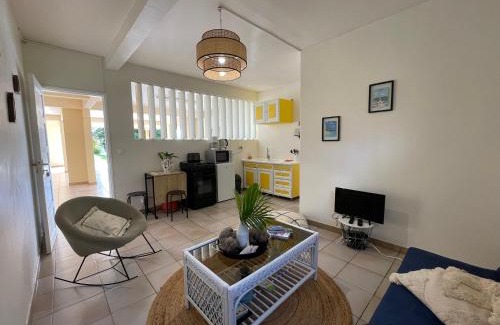 Schoelcher Apartamento | Studio Rez de villa avec piscine