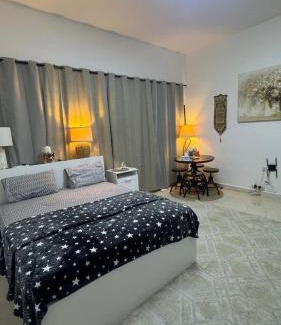 Abu Dhabi Casa | Studio Room in Corniche