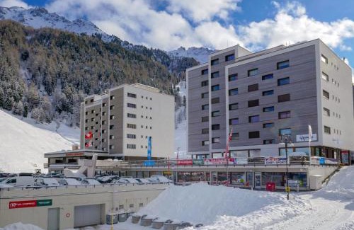 Noveli Apartamento | Studio Rosablanche D26 by Interhome