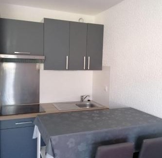 Cavalaire-sur-Mer Apartamento | Studio Sémaphore-2 by Interhome