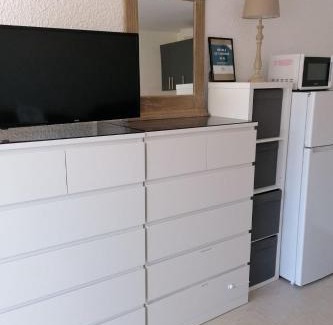 Cavalaire-sur-Mer Apartamento | Studio Sémaphore-2 by Interhome