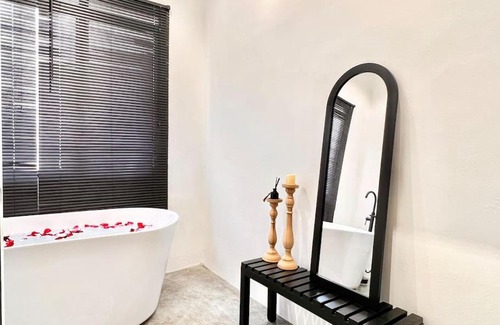 Kampung Kuala Pari Casa | Studio S Conceptual Homestay Station 18 - Ipoh