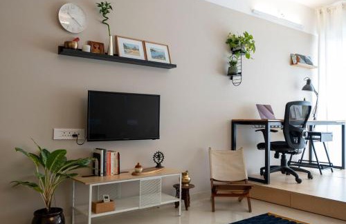 Pashan Apartamento | Studio Sama I Curated Studio Apartment with Sunrise View