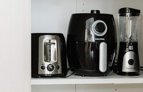 Kitchener Apartamento | Studio Sanctuary in DTK - BBQ Terrace, Wifi, Gym