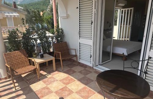 Przno Apartamento | Studio Sea View Steps to Przno beach w Parking Villa Olive