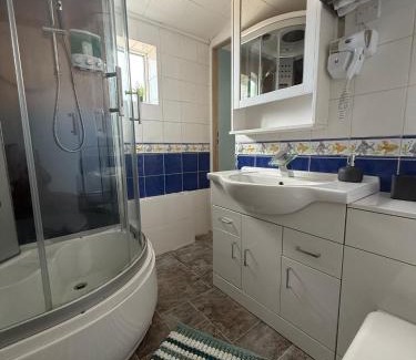 Birmingham Apartamento | Studio- Sleeps 2- Free WiFi- Luxury Shower