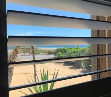 Port Noarlunga South Casa | Studio South Port - Lush Private Oceanfront Studio Apartment