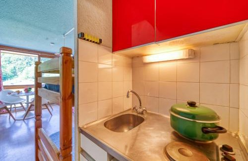 Le Corbier Apartamento | Studio Soyouz Vanguard-19 by Interhome