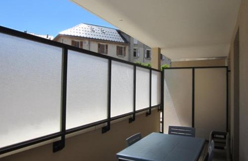 Villard-de-Lans Apartamento | Studio spacieux 32m², 4 pers., centre de Villard-de-Lans, terrasse, parking, proche commodités - FR-1-689-96