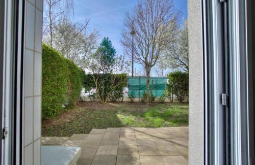Quartier Chatillon Apartamento | Studio spacieux avec terrasse et parking