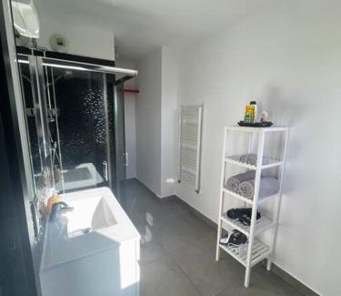 Les Gondoles Apartamento | Studio spacieux entièrement équipé à Choisy le Roi