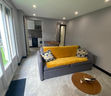 Mandelieu-la-Napoule Beach Apartamento | Studio standing bord de mer