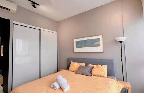 Sungai Buloh Apartamento | Studio Staycation D'Sara @ Linked MRT, Near Thomson Hospital & Sungai Buloh Hospital