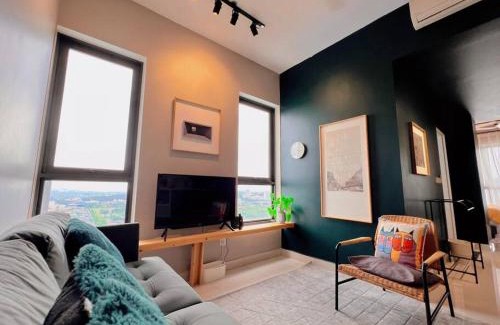 Sungai Buloh Apartamento | Studio Staycation D'Sara @ Linked MRT, Near Thomson Hospital & Sungai Buloh Hospital