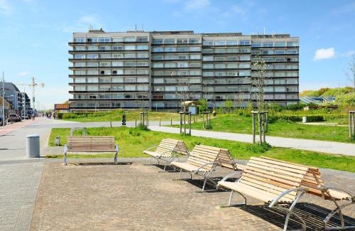 Bredene Apartamento | Studio Studio 604 by Interhome