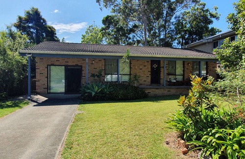 Callala Bay Apartamento | Studio style self contained room, steps to the beach.