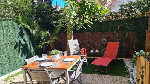Juan-les-Pins Apartamento | Studio Sun-Beach avec parking et jardin - 500m des plages de Juan Les Pins