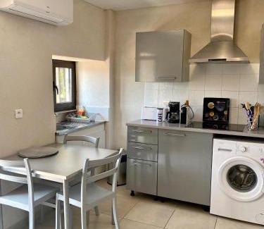 Partinello Apartamento | STUDIO TERRASSE VUE MER Clim Wifi Parking