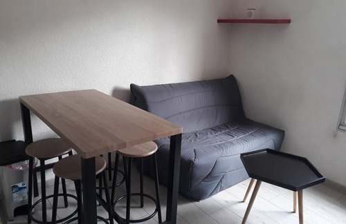 Paray-le-Monial Apartamento | Studio Tout Équipé