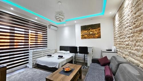 Uzice Apartamento | Studio Trg