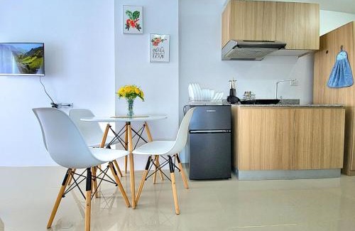 Iloilo City Proper Apartamento | Studio Unit at Bernwood Tower