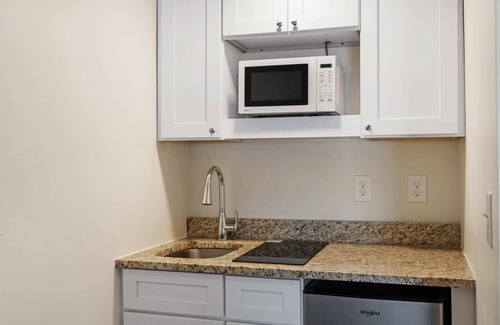 Whitesboro Apartamento | Studio Unit Minutes to North Wildwood!