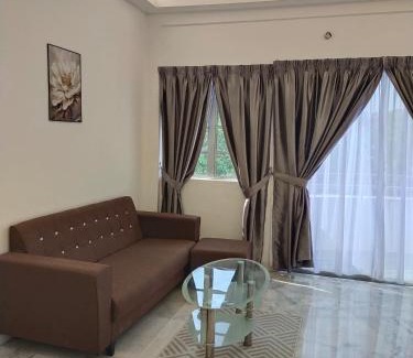 Hulu Selangor Apartamento | Studio Unit, Seruni Service Apartment at Serendah Golf Resort, Serendah, Nearby Serendah KTM Komuter Station, Genting, Rawang, UMW HVM Park, Bukit Beruntung Resort