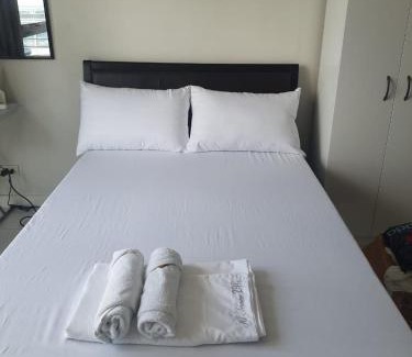 Legazpi Village Apartamento | Studio Unit with Balcony at Legaspi Village KL Tower Residence - Along Greenbelt Mall Area