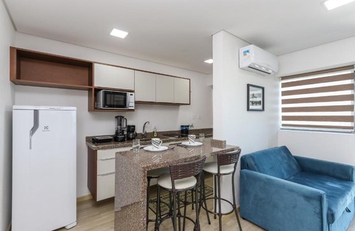 Reboucas Apartamento | Studio Veneza - Central - 7th024