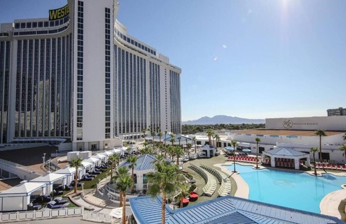 Las Vegas Villa | Studio Villa at the Marvelous Westgate Resorts