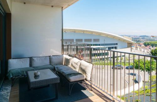 Campanha Apartamento | Studio w/Balcony, Pool & Gym | Antas by Host Wise