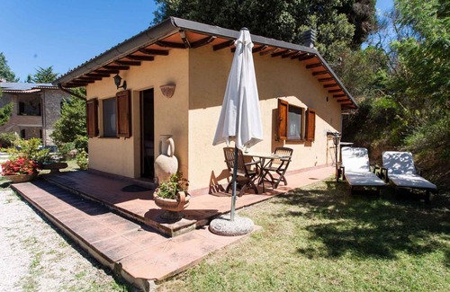 Ramazzano Apartamento | Studio with air conditioning