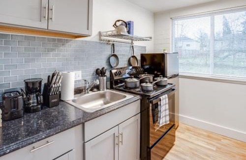 Rochester Apartamento | Studio w/King Bed near Dwtn