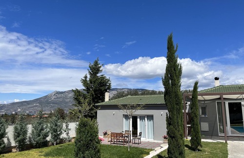 Korithion Casa | studio w/shared pool