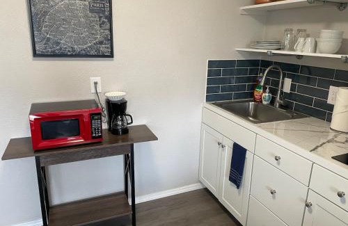 University Heights Apartamento | Studio Wbalcony-nob Hill, Unmh, Pres Hosp